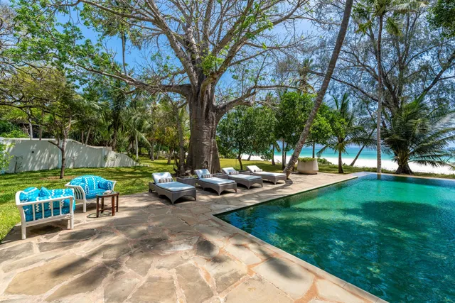 Nomad Beach Resort - Sands At Nomad photo 1